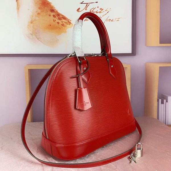 ルイヴィトンバッグ背面デザイン